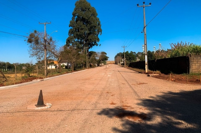 Intervenções no Parque Industrial Augusto Tezelli Filho avançam de forma significa...